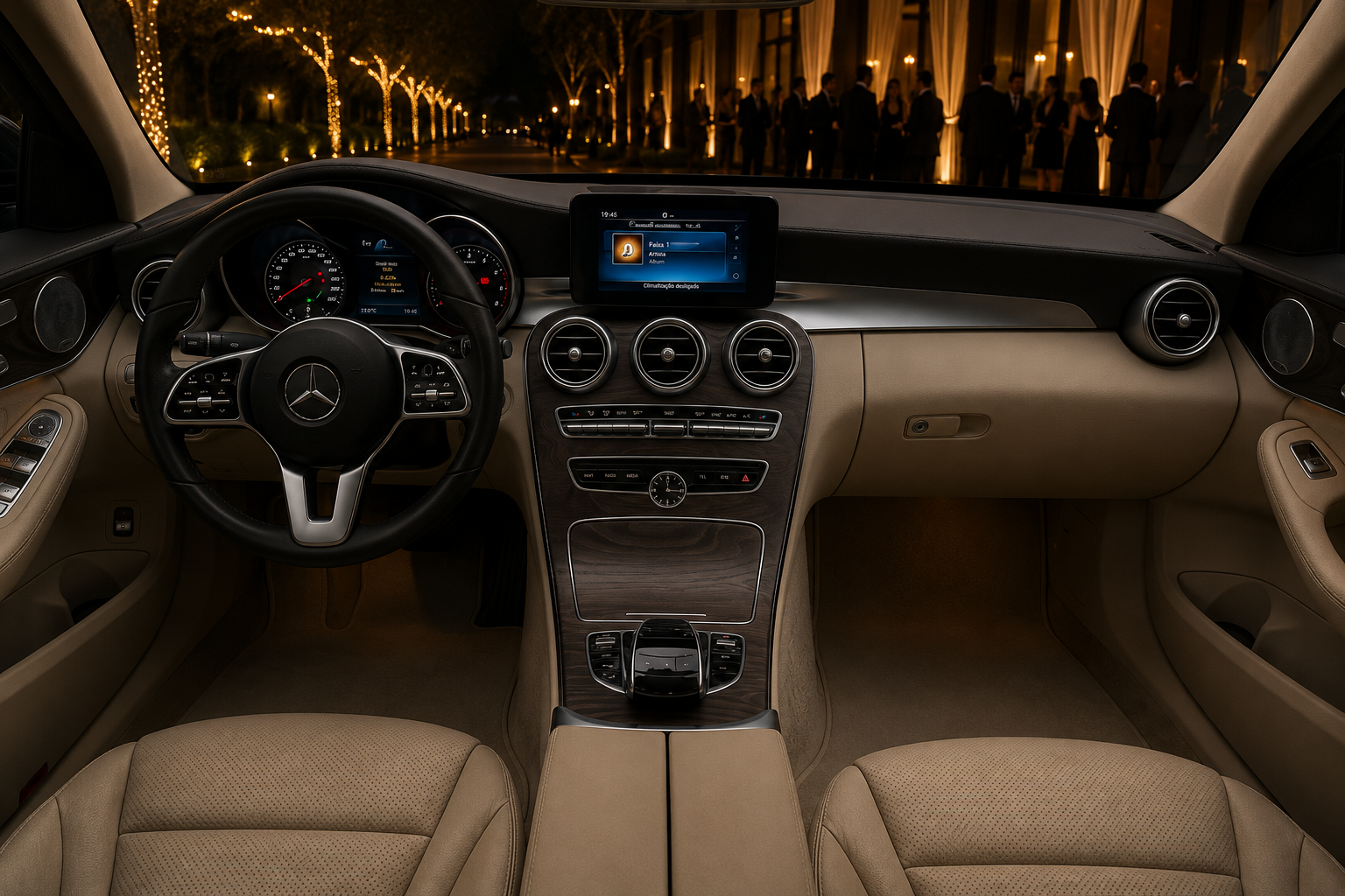 Painel e interior em couro claro da Mercedes-Benz